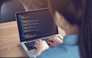 淄博 api php源码,下载的php源码怎么运行呢？